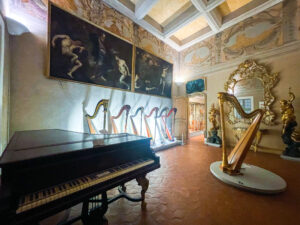 Palais Lascaris strumenti musicali