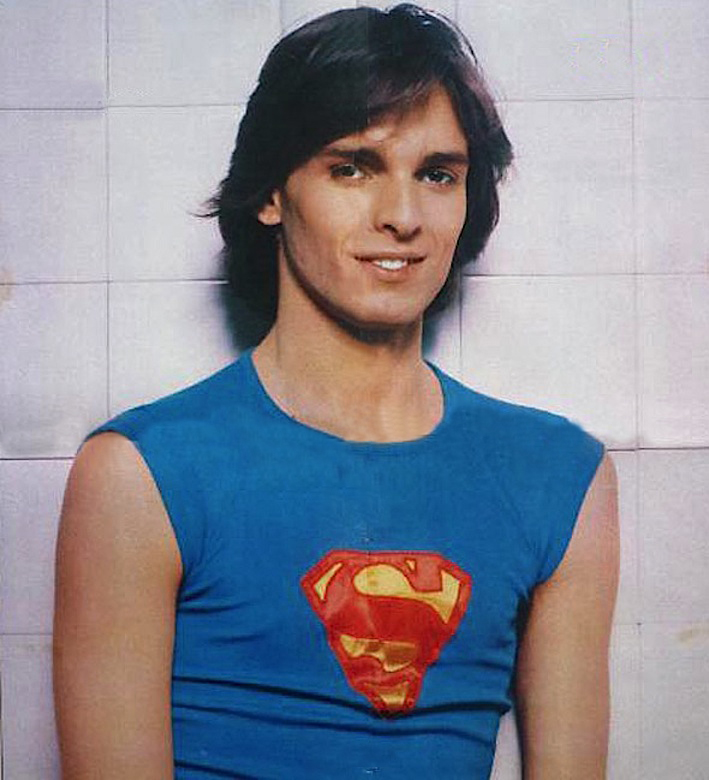 Miguel Bosè Superman